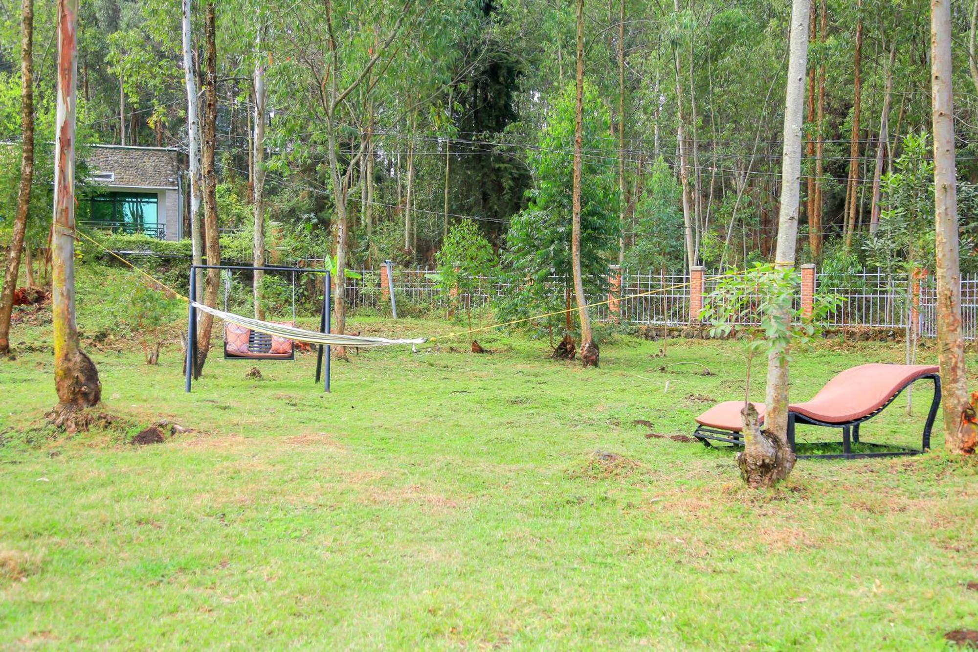 Karisimbi Cave Resort Ruhengeri Esterno foto