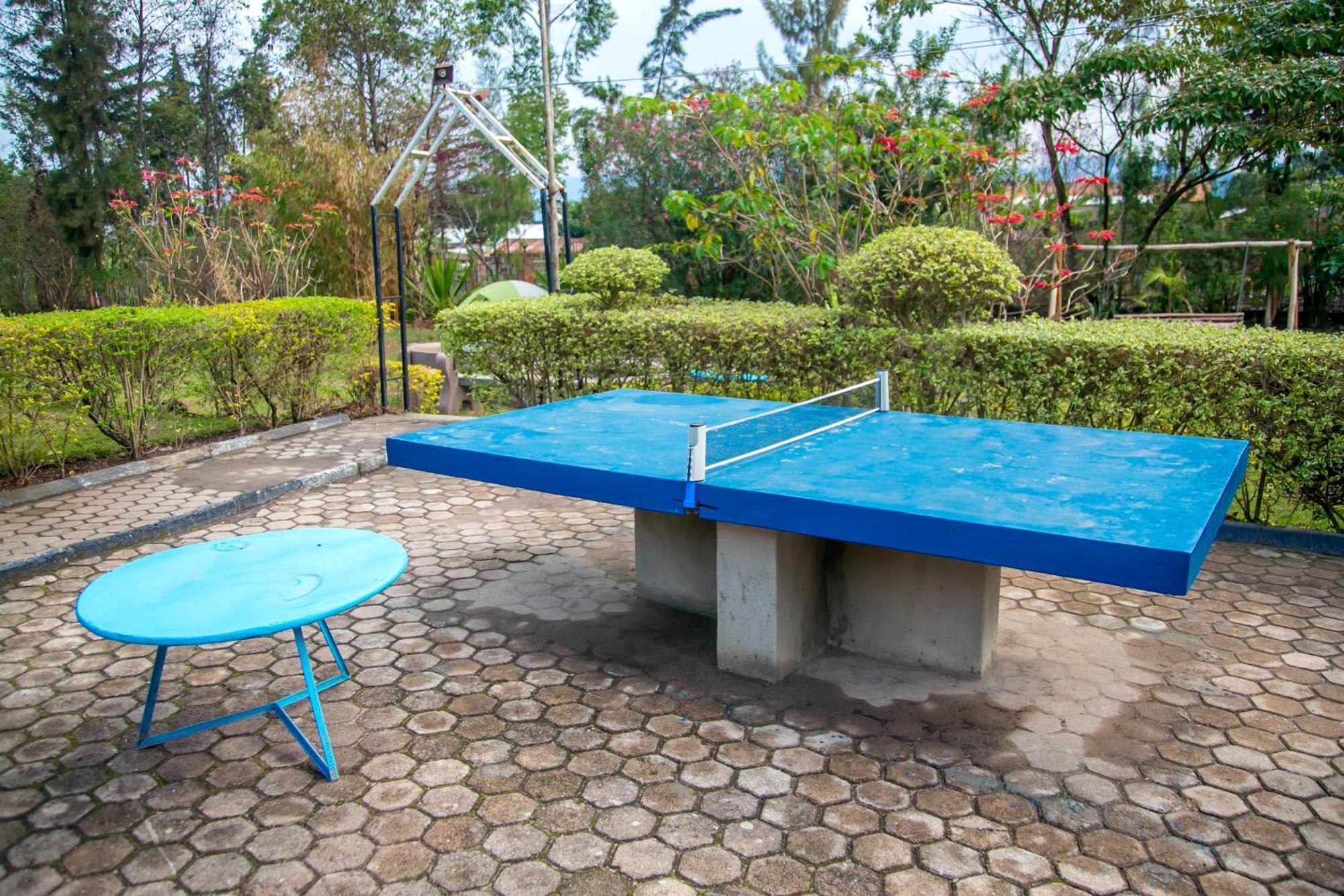 Karisimbi Cave Resort Ruhengeri Esterno foto
